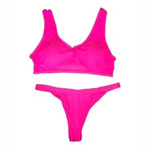 NWOT Bright Neon Barbie Pink Thong Bikini Set Padded Ribbed New Without Tags M